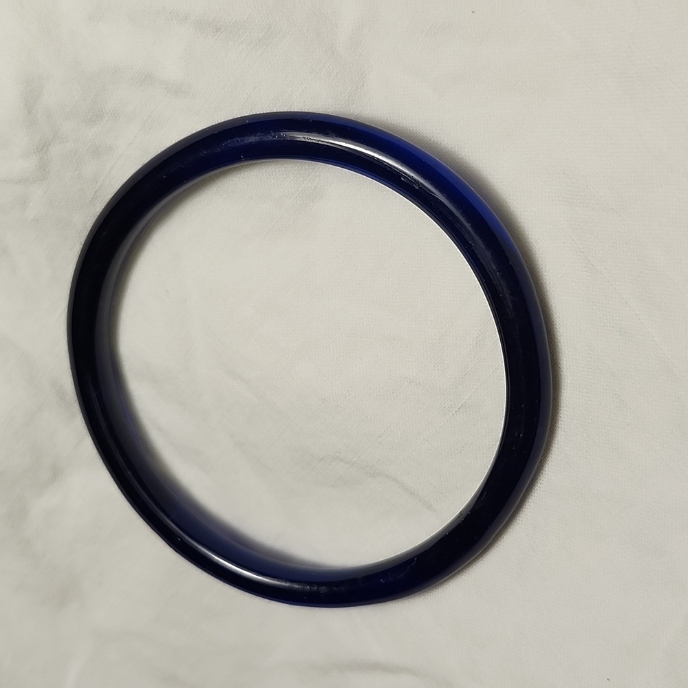 Blue glass bangle bracelet